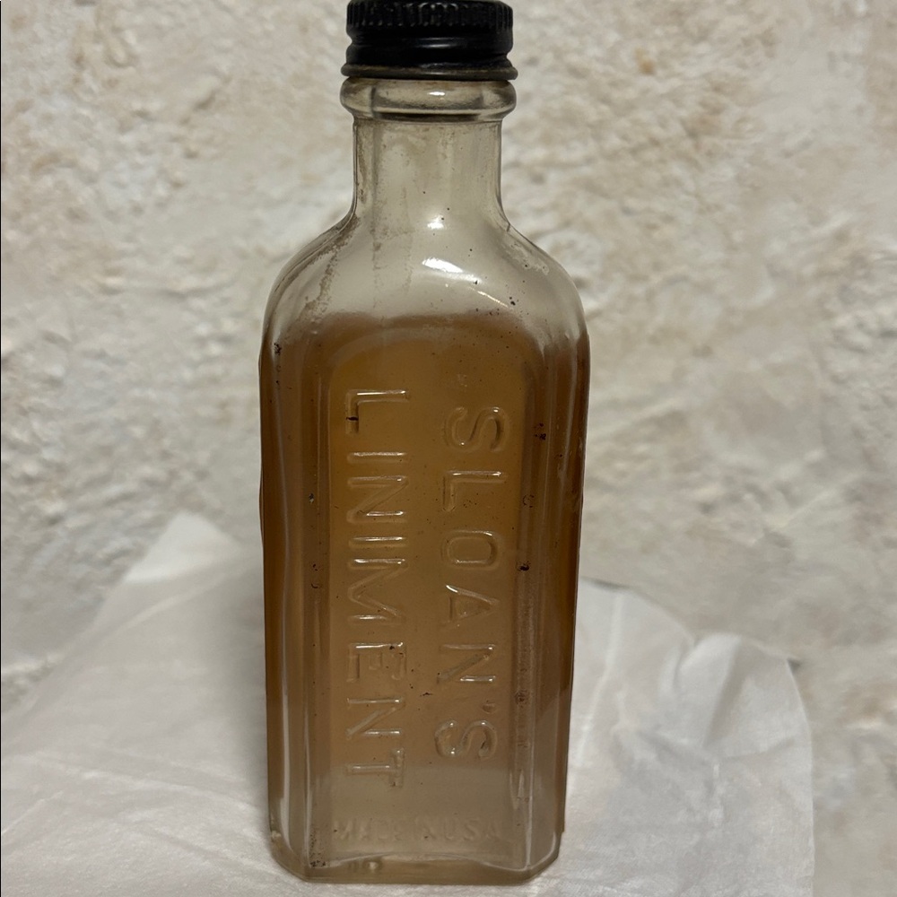 Antique 1930s Glass Bottle Of Sloan’s Liniment 2.5 Fl Oz Paper Apothecary Label - Picture 4 of 8